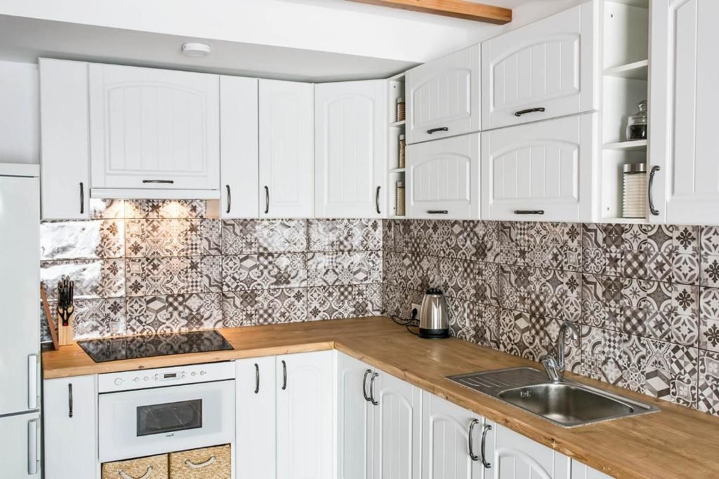 Апартаменты Квартира 2комн. для 5человек с видом на море Черноморск